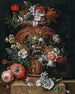 Bloemen in een urn gesculpteerd op een stenen rand - Gaspar Peeter Verbruggen de Jonge — weergave van het kunstwerk