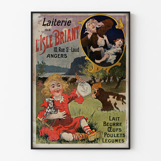 Vintageposter Laiterie de l’Isle Briant, Angers, in een smal frame tegen een lichte muur.