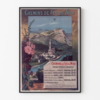 Vintage poster Lourdes, badplaatsen, gepresenteerd in een smal lijstje aan een lichte muur.