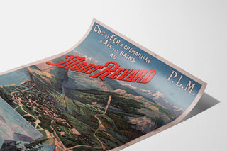 Vintageposter Mont-Revard, tandradspoor, gepresenteerd op een gebogen vel, perspectivisch gezien.