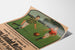 Vintage poster Sarreguemines, voetbalwedstrijd, gepresenteerd op een gebogen blad, perspectivisch gezien.