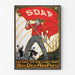 Vintage poster Stemt SDAP, verkiezingen, gepresenteerd in een dunne lijst tegen een lichte muur.